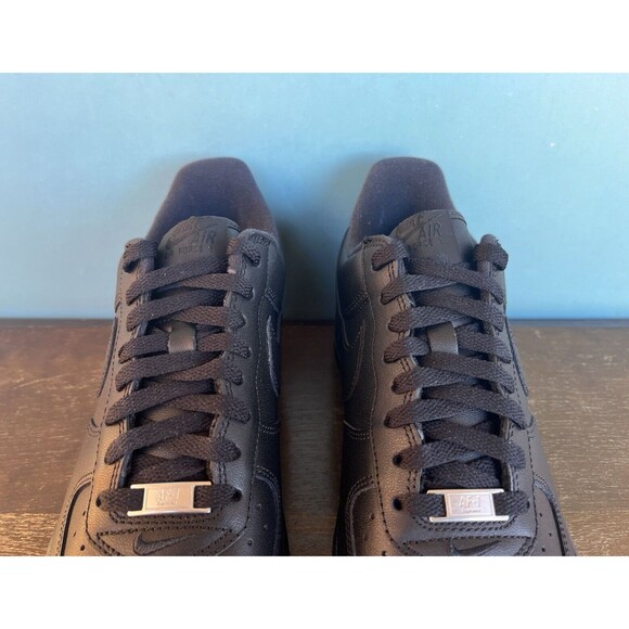 Nike Air Force 1 Low x Supreme Triple Black Men's Size 11 CU9225-001 - Picture 8 of 11